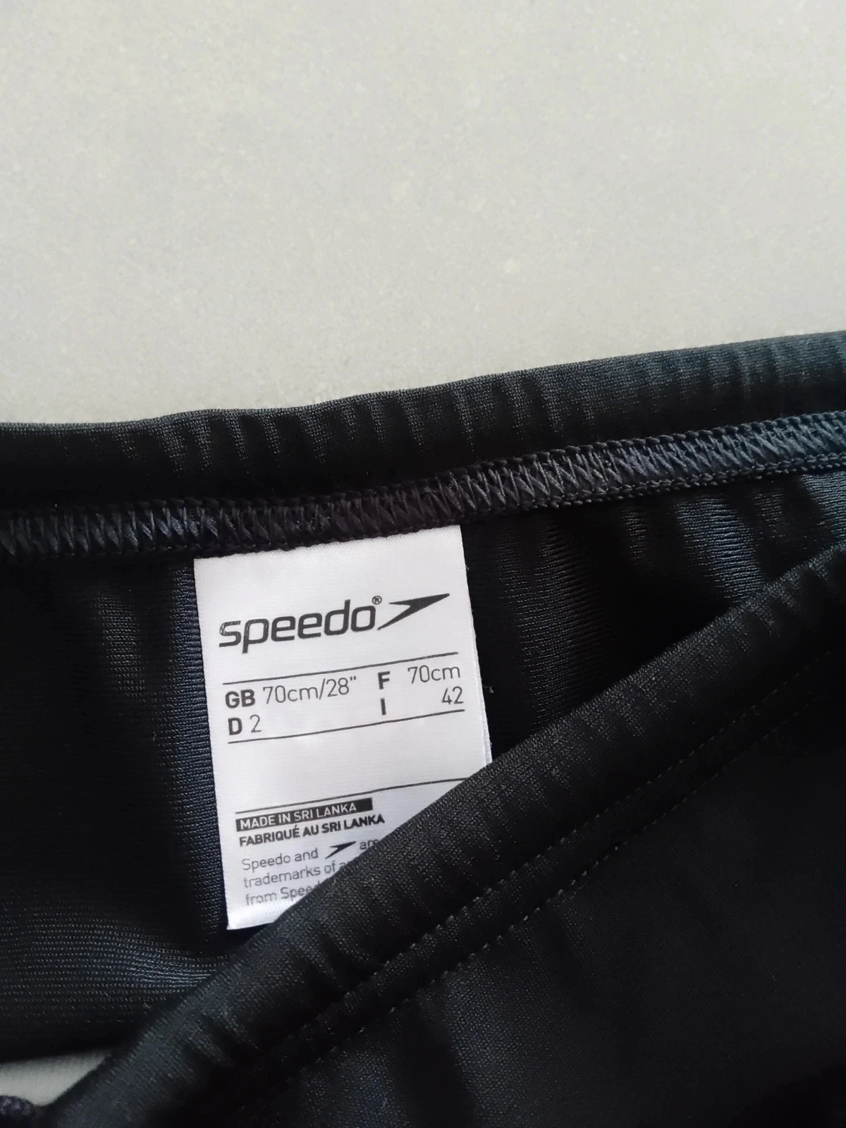 Boy's 8-year-old Speedo swimsuit – photo 2